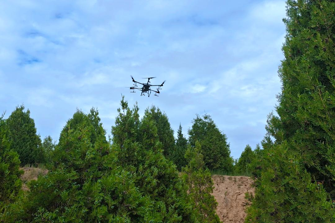 無人機技術(shù)在現(xiàn)代林業(yè)工作方面的應(yīng)用(圖4) 無人機技術(shù)在現(xiàn)代林業(yè)工作方面的應(yīng)用(圖4)