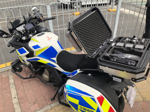 無人機組建“空中鐵騎” 助力深圳交警交通管理(圖2) 無人機組建“空中鐵騎” 助力深圳交警交通管理(圖2)