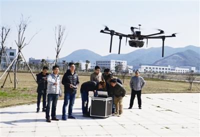 工業(yè)無(wú)人機(jī)應(yīng)用可以幫我們解決哪些問(wèn)題?(圖1) 工業(yè)無(wú)人機(jī)應(yīng)用可以幫我們解決哪些問(wèn)題?(圖1)